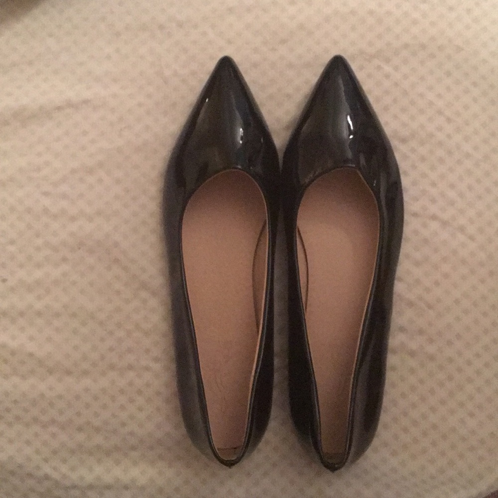 Women flats